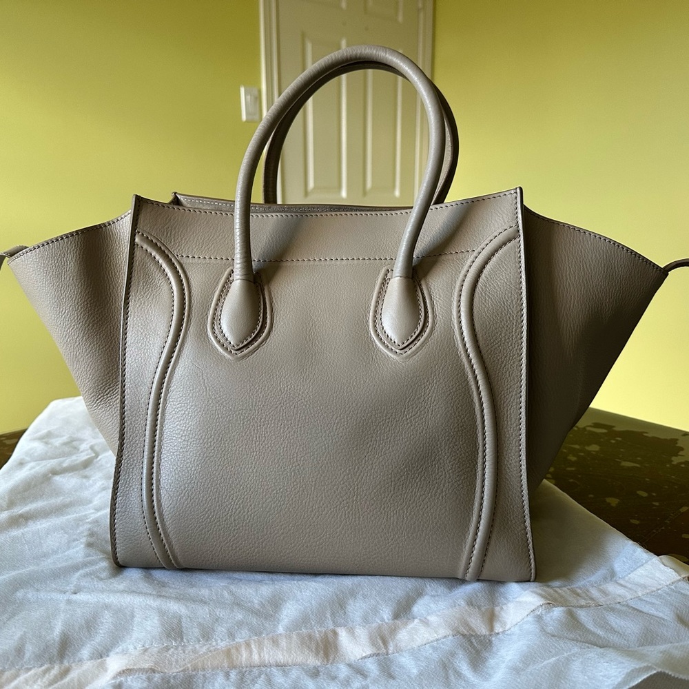 Céline Phantom - Picture 2 of 6